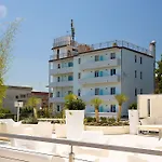 Il Caminetto 4* Porto San Giorgio